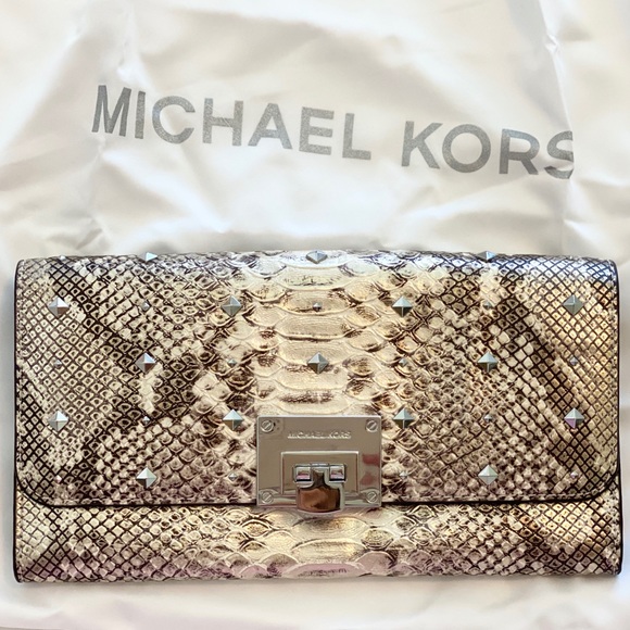 Michael Kors Handbags - Michael Kors Metallic Leather Clutch Wallet